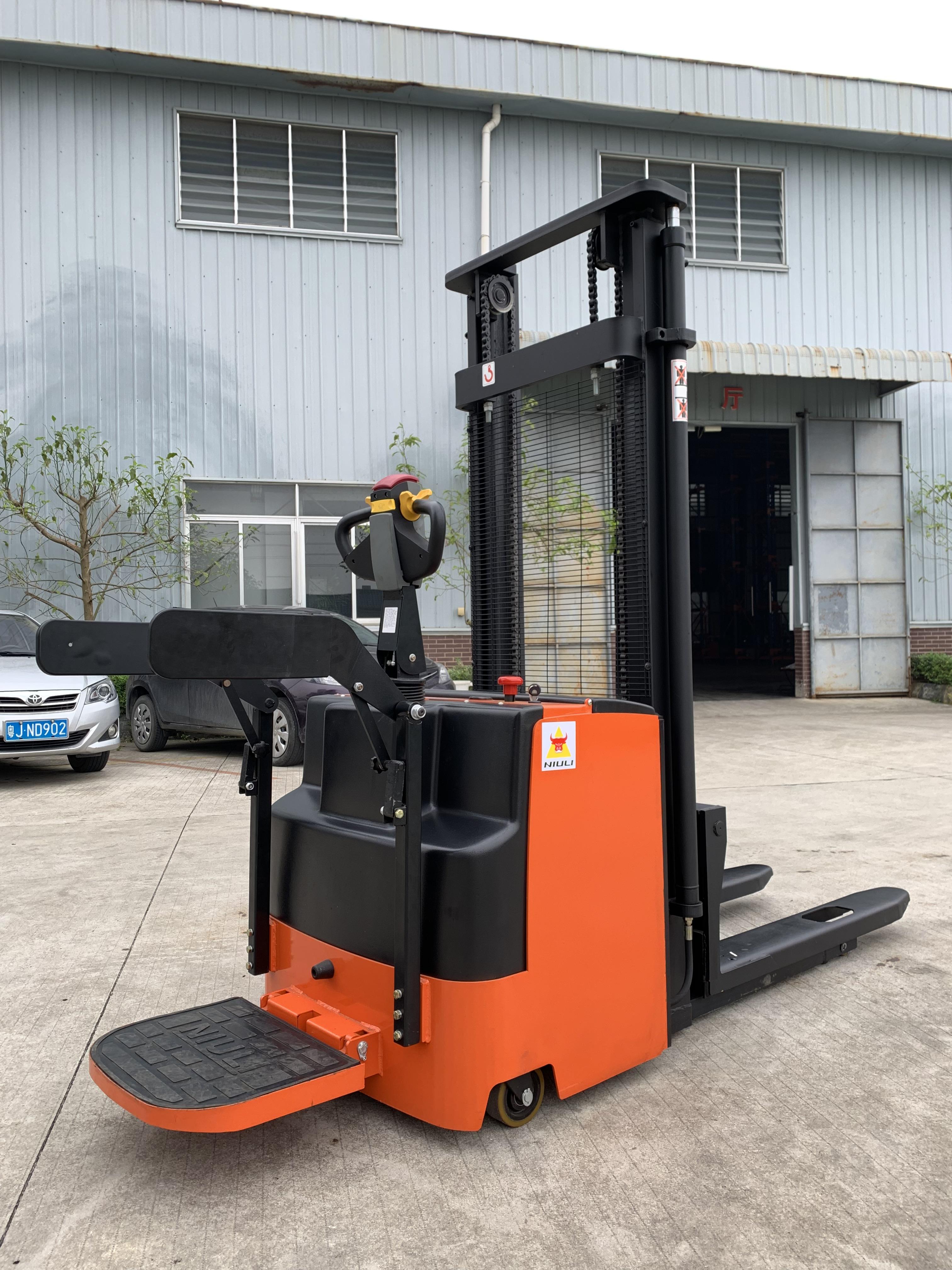 power stacker forklift